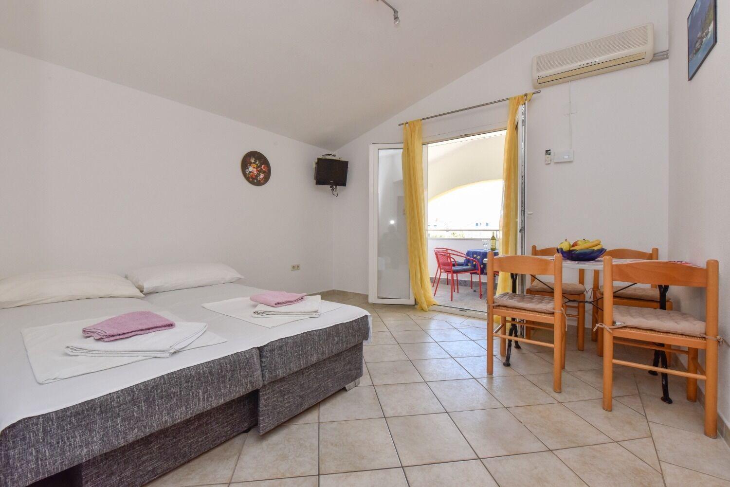 Apartments Mark - 200 M From Sea Novalja Εξωτερικό φωτογραφία
